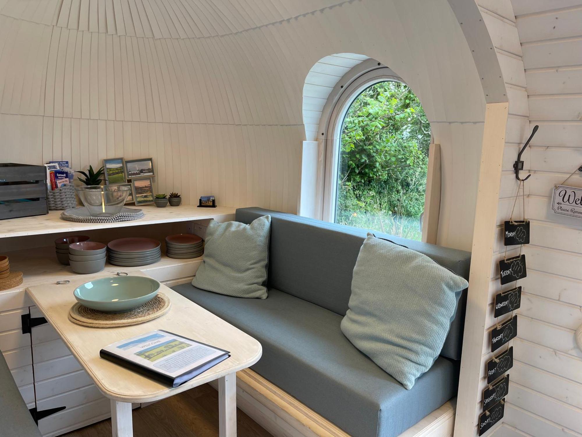 Вилла Clotted Cream -Lydcott Glamping, Cornish Sea Views Лу Экстерьер фото